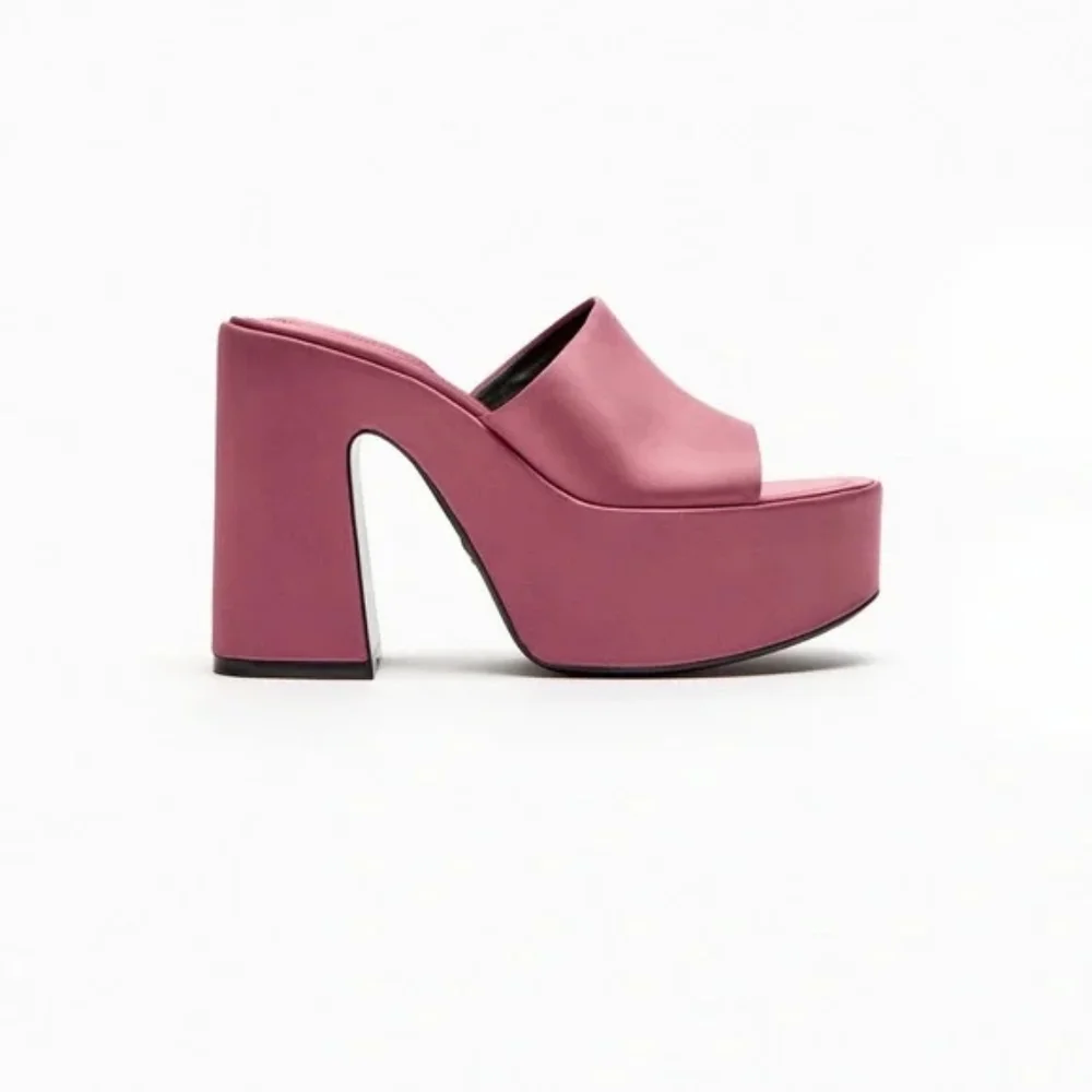 BARBIE X ZARA LIMITED EDITION FABRIC PLATFORM SLIDES